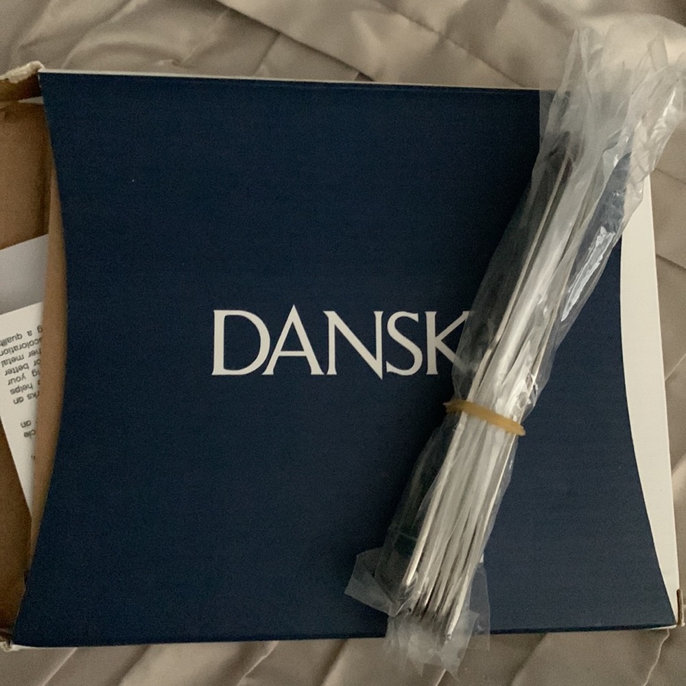 Dansk silhouette Hors D’oeuvre Knife set of 6 - Picture 4 of 8